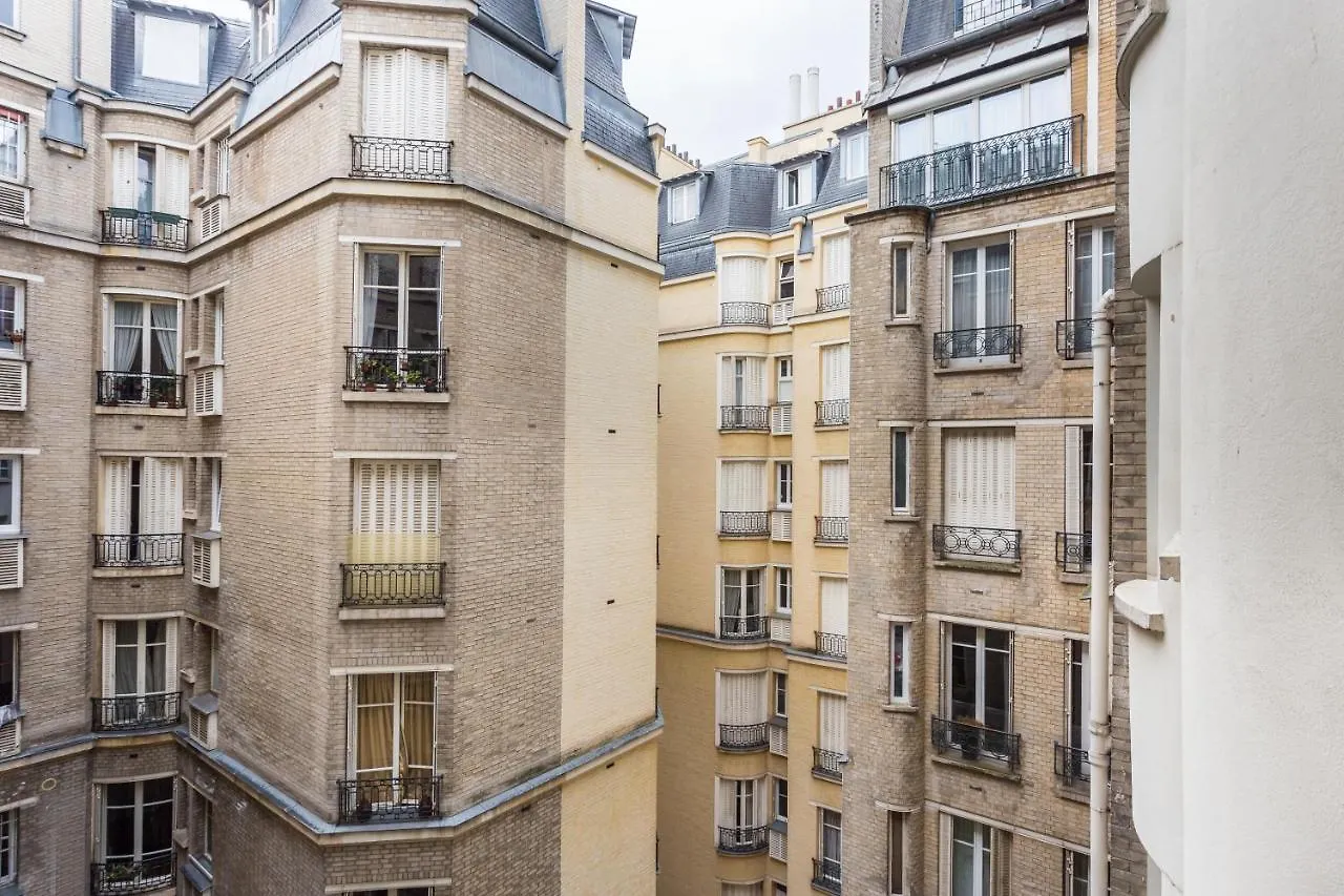 Apartment Cmg